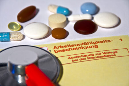 Die Gesetzliche Krankenversicherung (GKV) sorgt dafür, dass Du im Krankheitsfall gut abgesichert bist – unabhängig von Deinem Einkommen oder Gesundheitszustand.